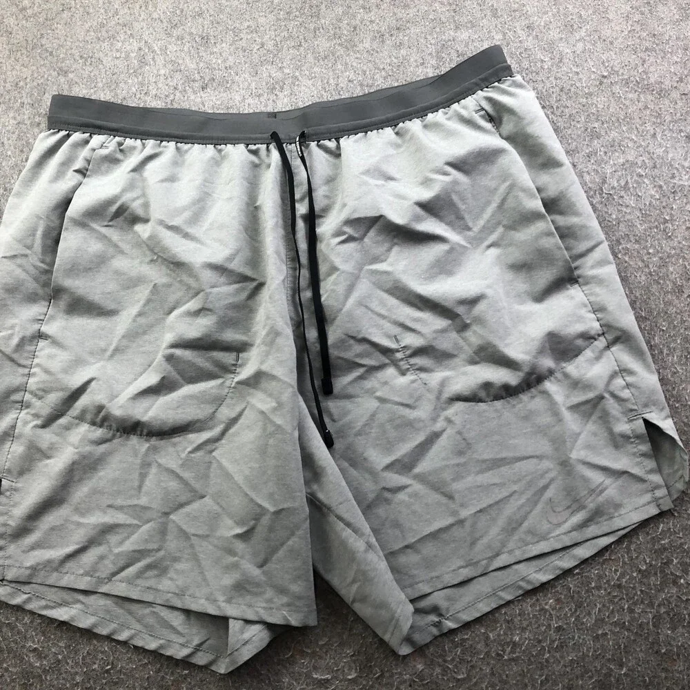 Nike Shorts Mens Large Gray Dri-FIT 9 Inch Athletic Running Gym Pockets